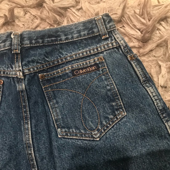 Vintage Calvin Klein skirt - Picture 2 of 6